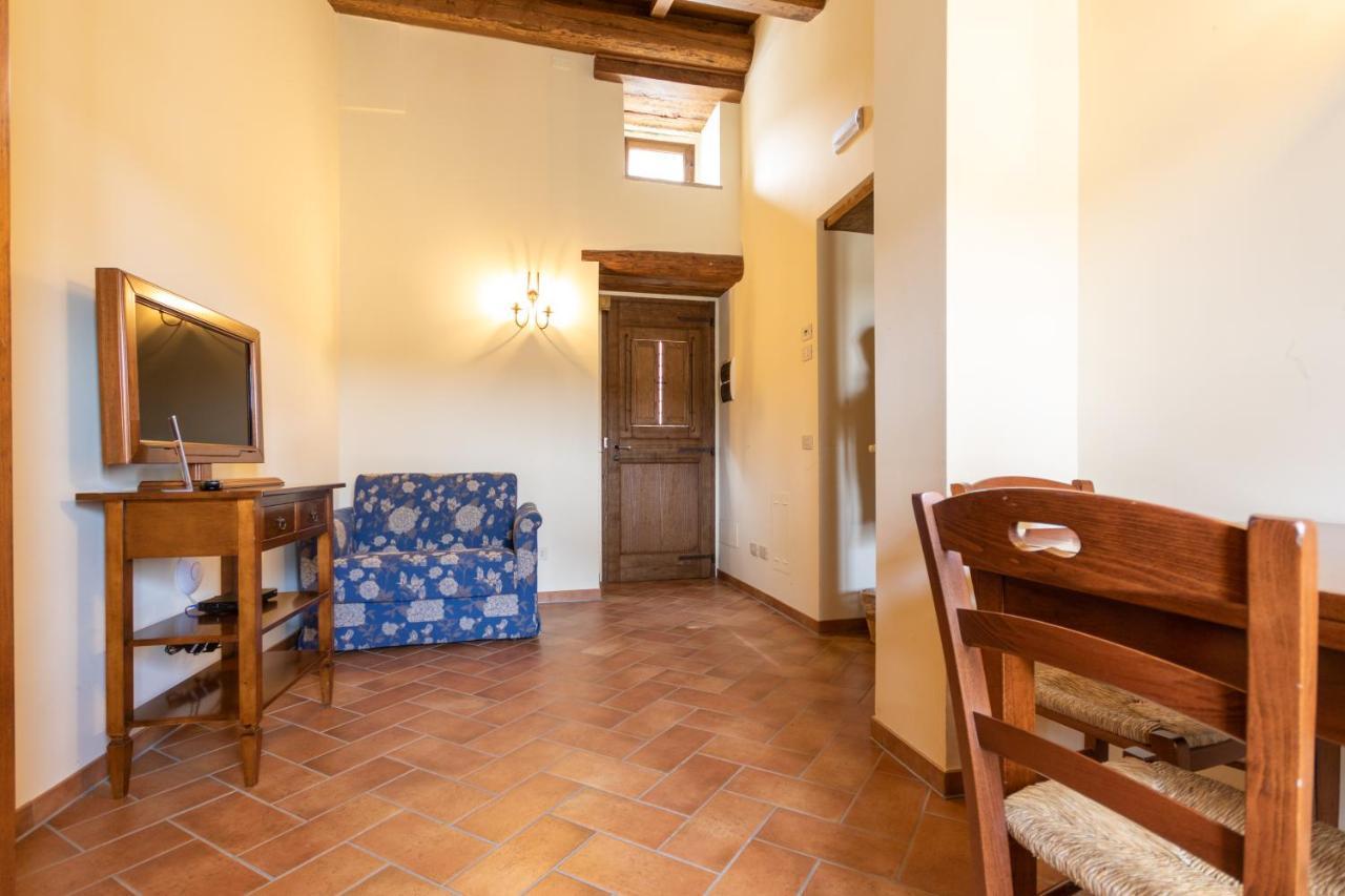Borgotufi Albergo Diffuso Castel del Giudice Eksteriør bilde