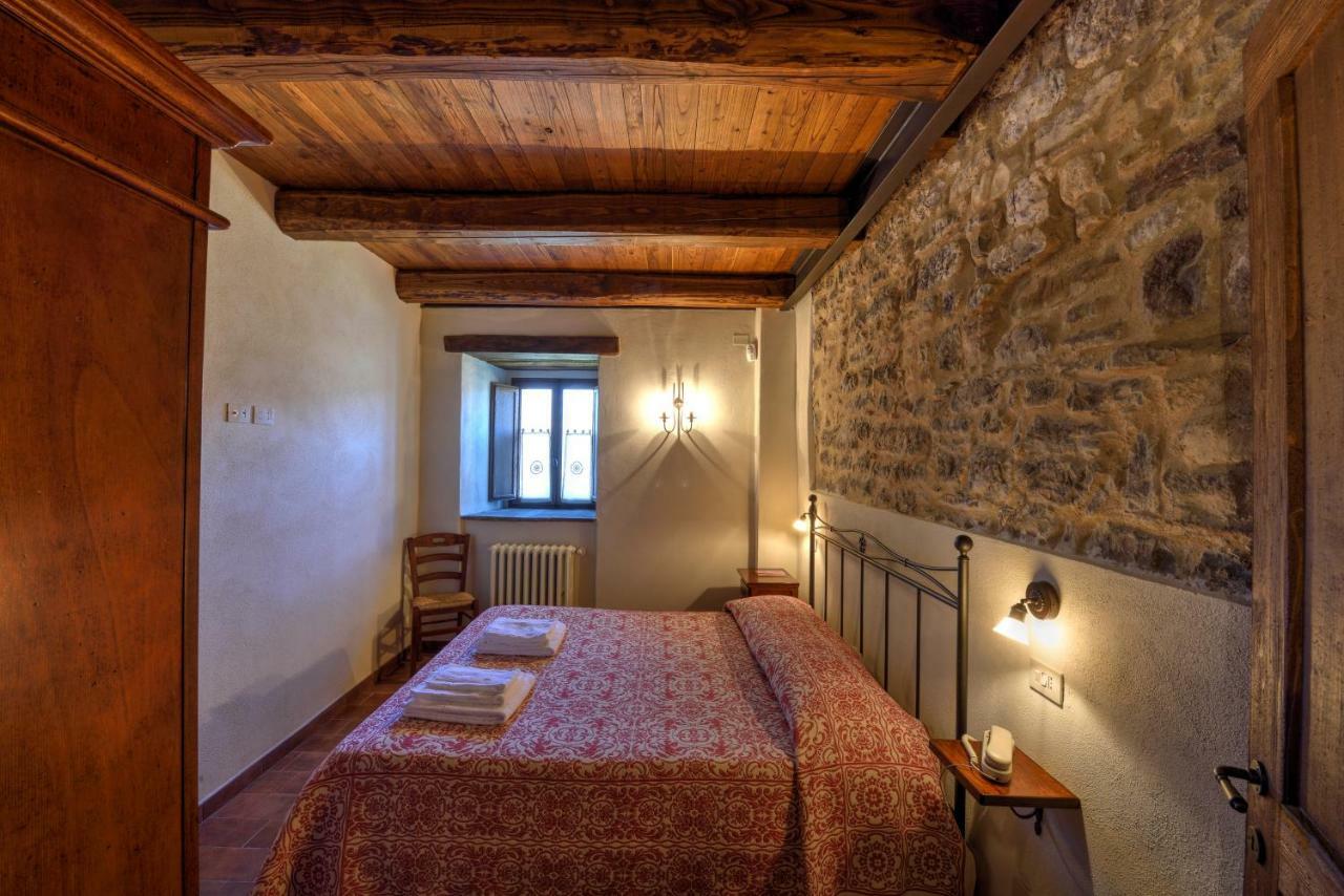 Borgotufi Albergo Diffuso Castel del Giudice Eksteriør bilde